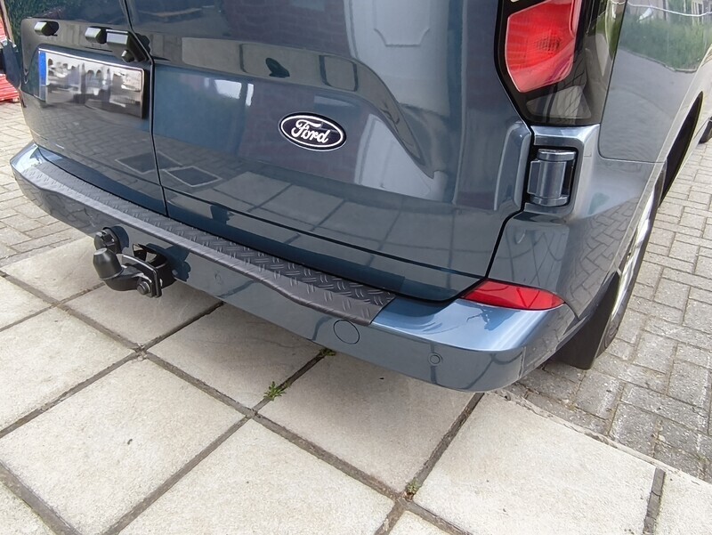 Zwarte aluminium bumperplaat Ford Custom >2022